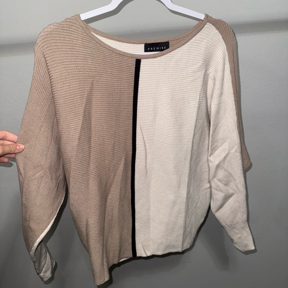 Premise Women's Colorblock Sweater - Beige and White